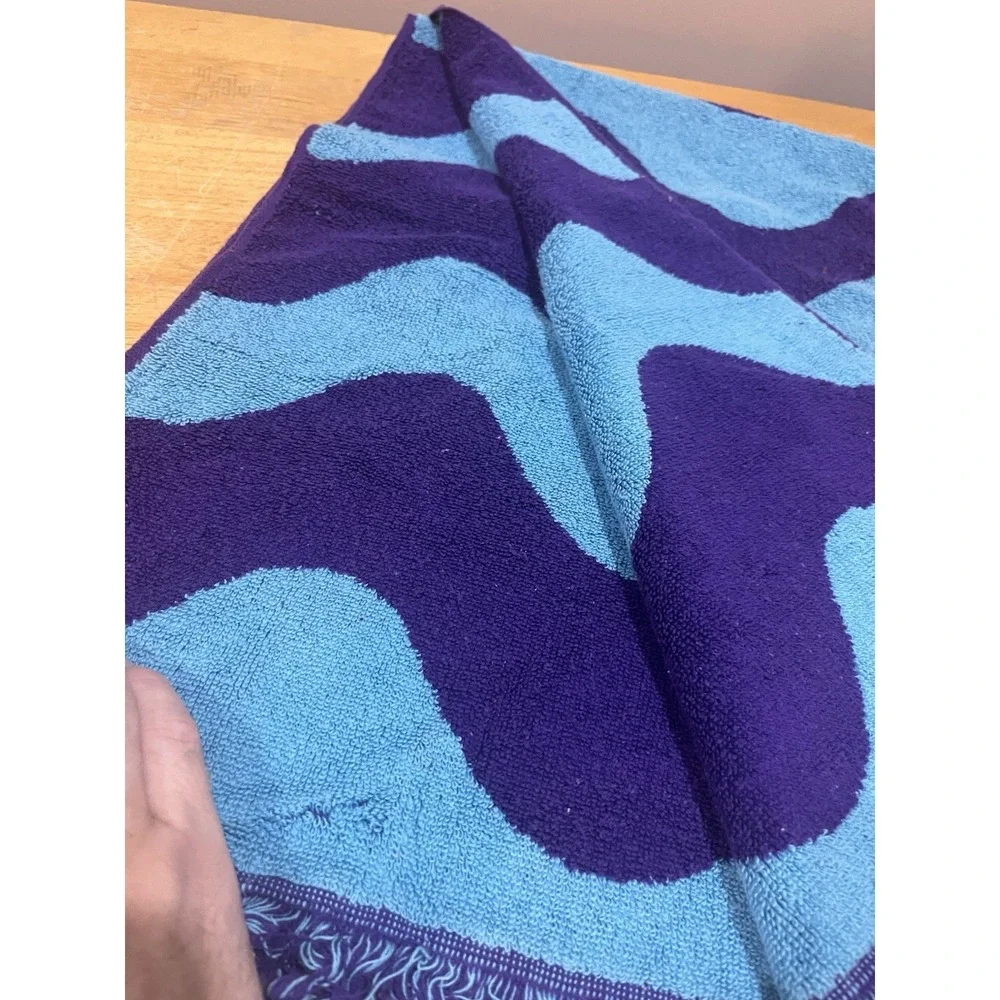 Vtg‎ Fieldcrest Purple Aqua Wavy Bath Towel 42x24